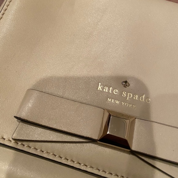 Kate Spade Crossbody Bag - Smooth Bow - Gold - Picture 2 of 11
